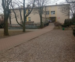 budynek szkolny nr 2